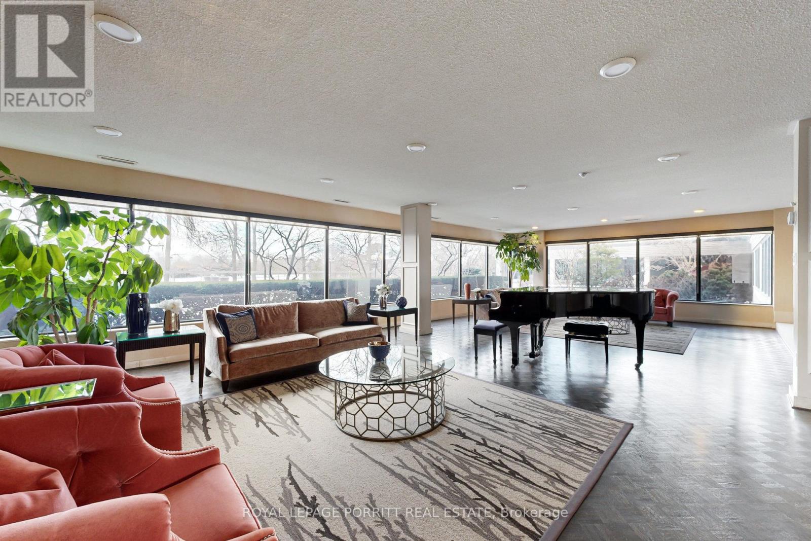 #2005 - 1400 Dixie Road, Mississauga, Ontario  L5E 3E1 - Photo 41 - W12554292