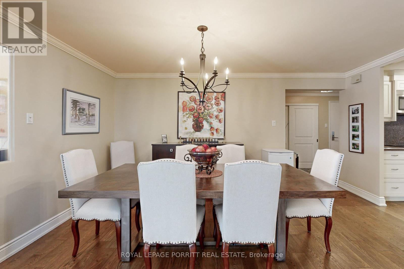 #2005 - 1400 Dixie Road, Mississauga, Ontario  L5E 3E1 - Photo 9 - W12554292