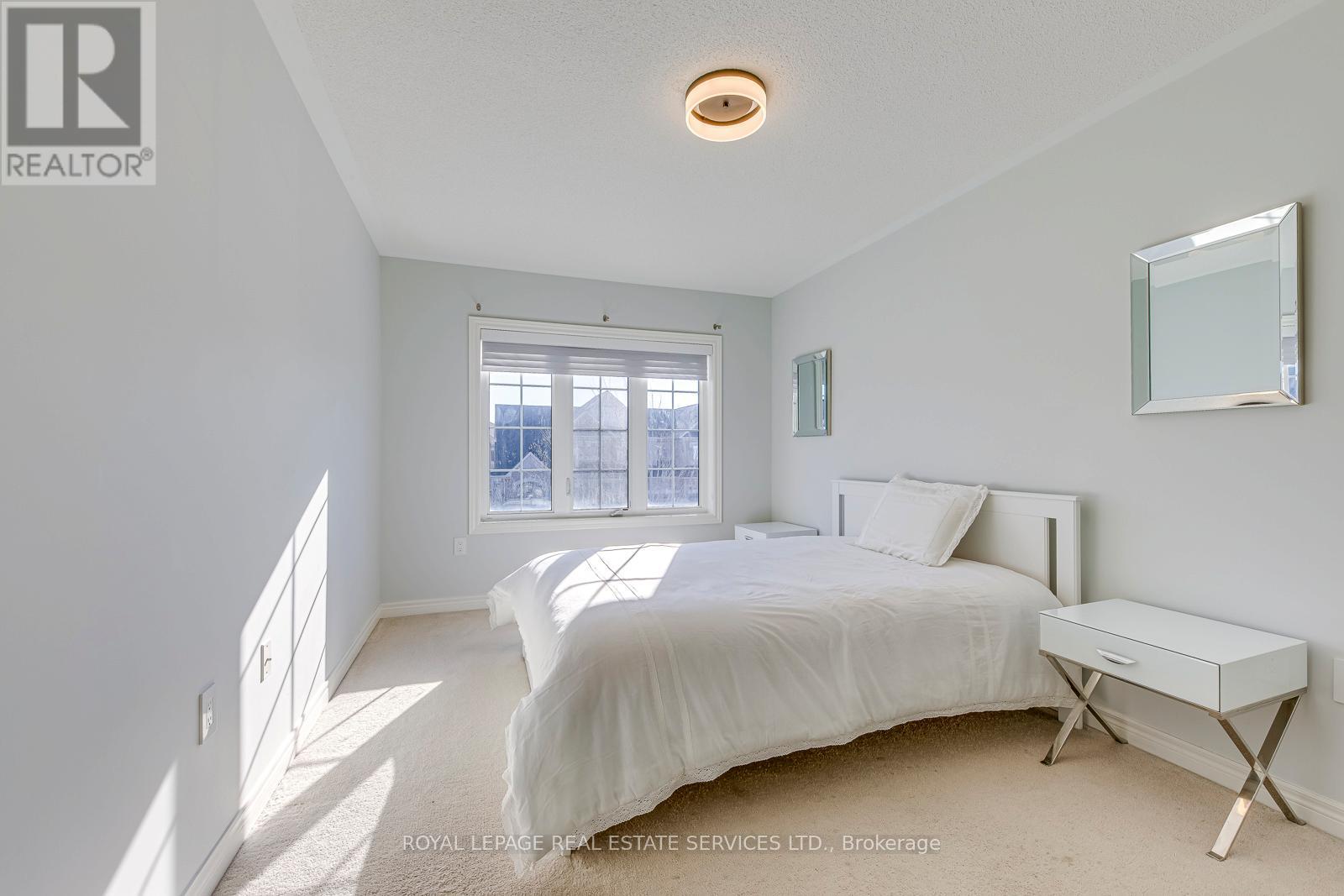 563 Settlers Road W, Oakville, Ontario  L6M 1N7 - Photo 26 - W12554312