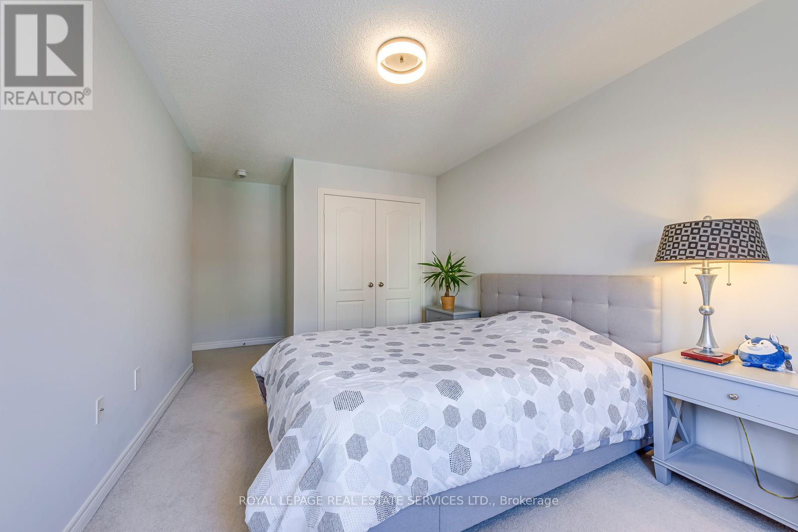 563 Settlers Road W, Oakville, Ontario  L6M 1N7 - Photo 30 - W12554312