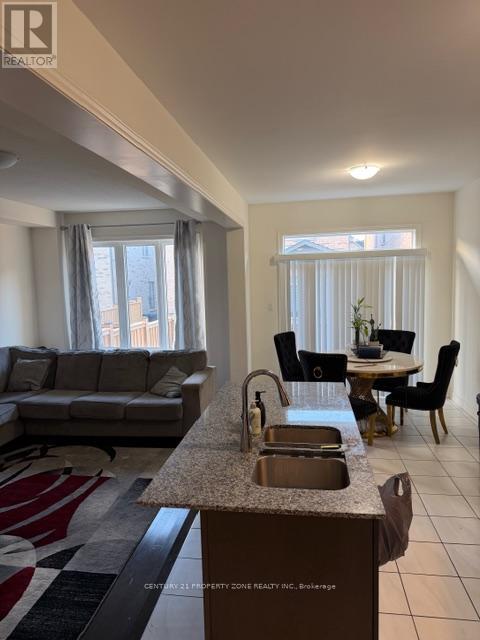 118 Emerald Coast Trail, Brampton, Ontario  L7A 5A7 - Photo 4 - W12554368