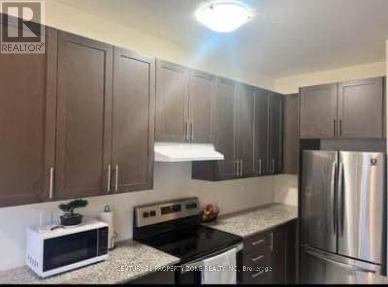 118 Emerald Coast Trail, Brampton, Ontario  L7A 5A7 - Photo 7 - W12554368