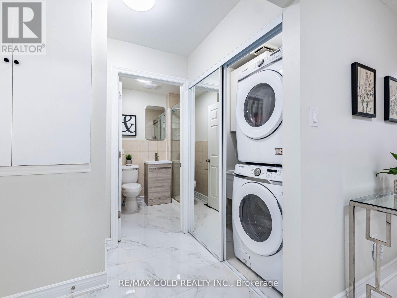 Upper - 3 Hawkway Court, Brampton, Ontario  L6Y 4K7 - Photo 18 - W12554382