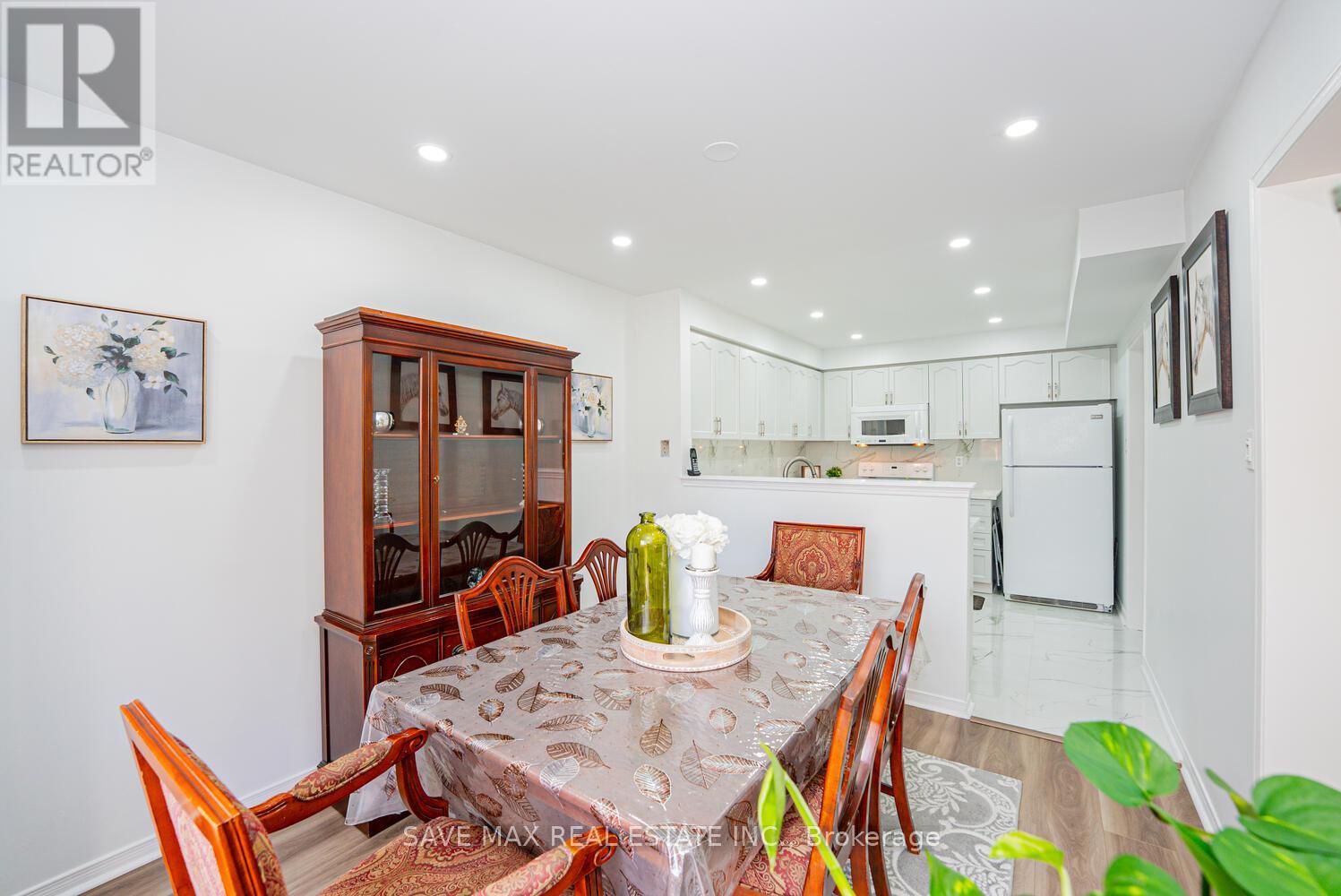 40 Blue Spruce Street, Brampton, Ontario  L6R 1C5 - Photo 18 - W12554388