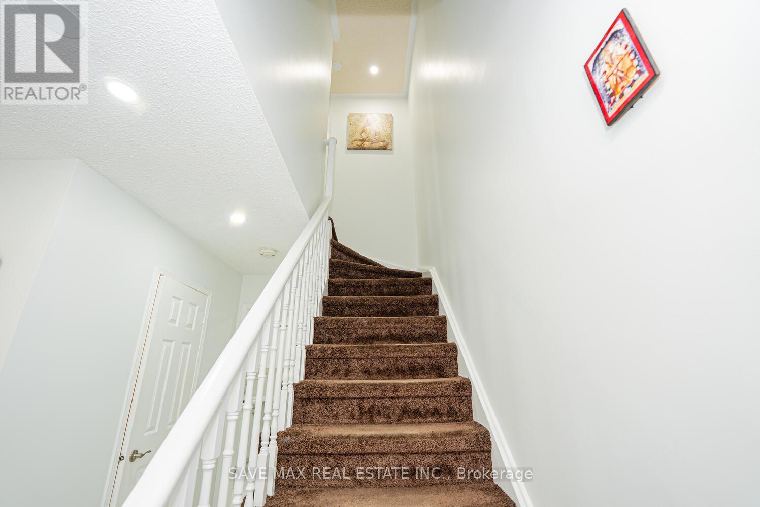 40 Blue Spruce Street, Brampton, Ontario  L6R 1C5 - Photo 24 - W12554388