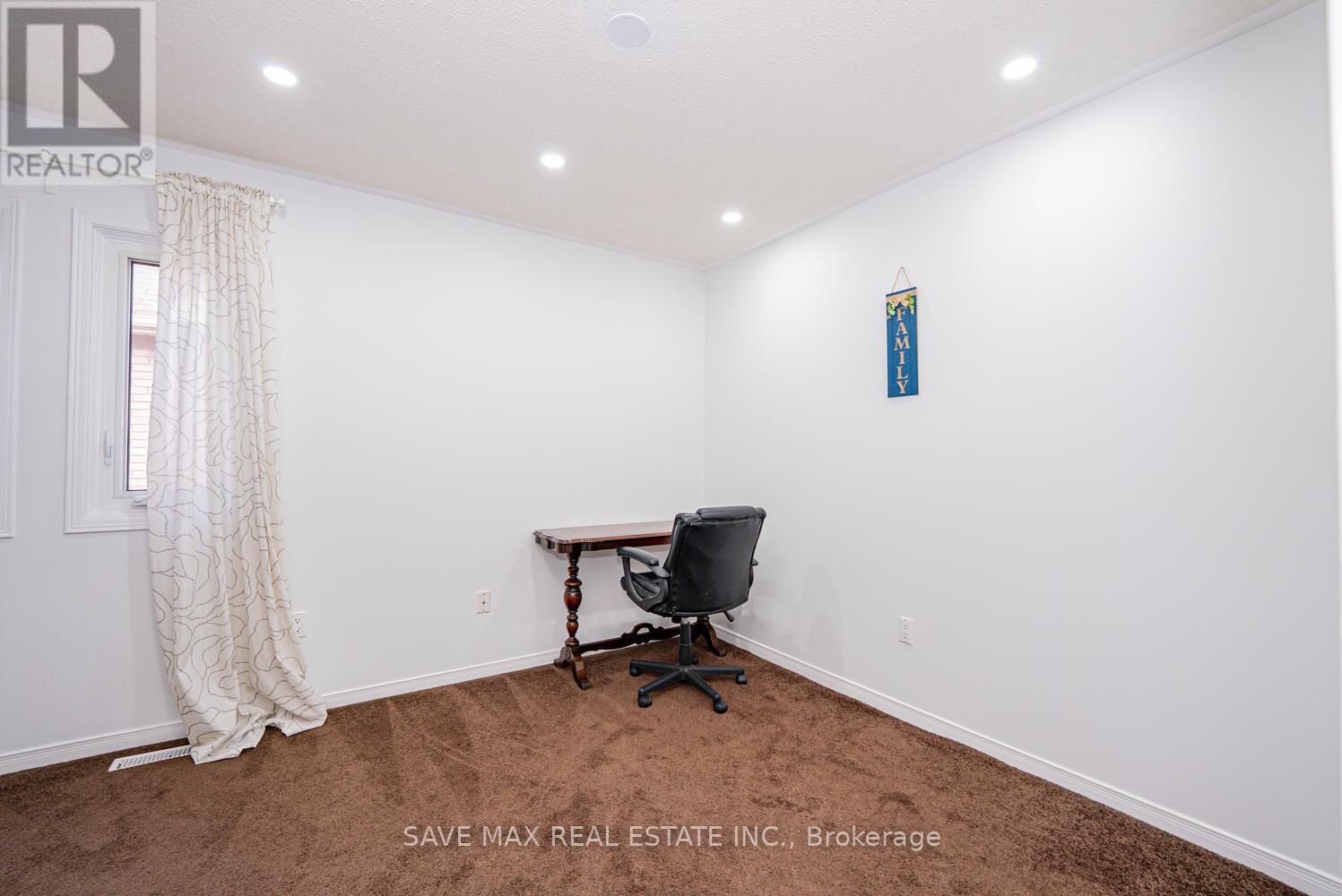 40 Blue Spruce Street, Brampton, Ontario  L6R 1C5 - Photo 32 - W12554388