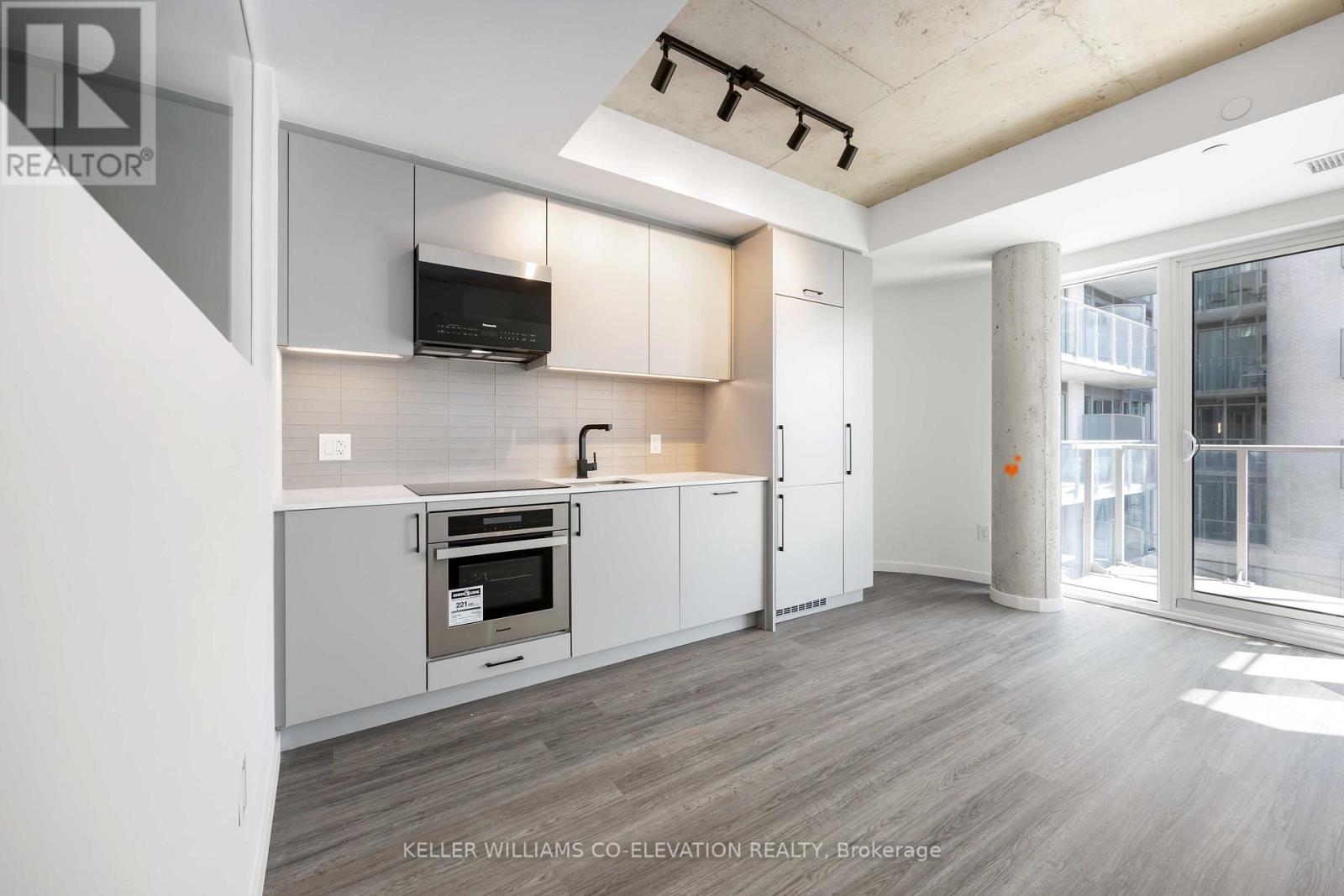 505 - 689 The Queensway Street, Toronto, Ontario  M8Y 1L1 - Photo 17 - W12554462