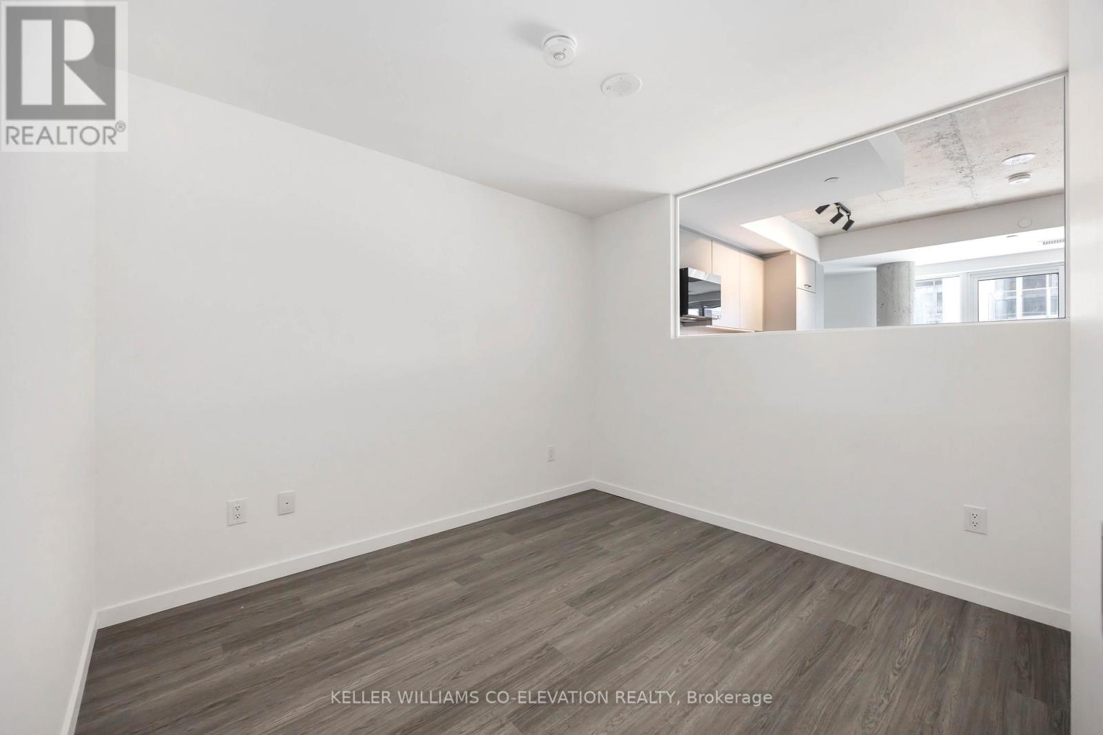 505 - 689 The Queensway Street, Toronto, Ontario  M8Y 1L1 - Photo 6 - W12554462