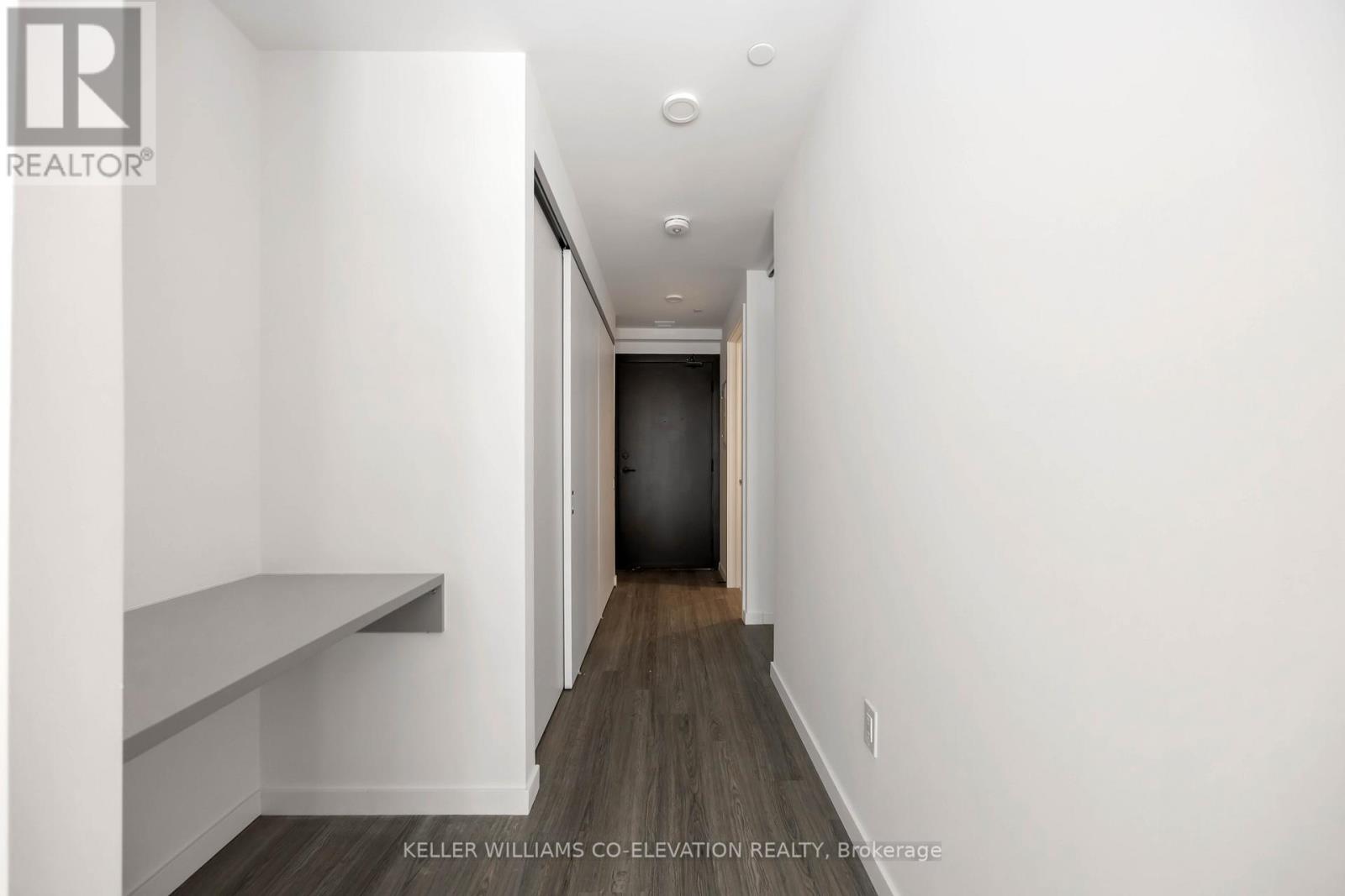 505 - 689 The Queensway Street, Toronto, Ontario  M8Y 1L1 - Photo 9 - W12554462