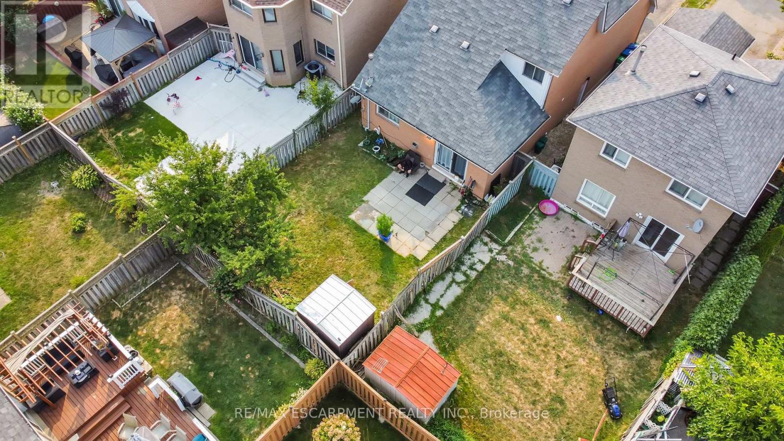 1157 Charminster Crescent, Mississauga, Ontario  L5V 1P9 - Photo 4 - W12554506