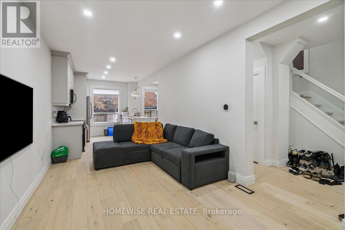 20 Greenaway Avenue, Hamilton, Ontario  L8L 6C4 - Photo 13 - X12551022