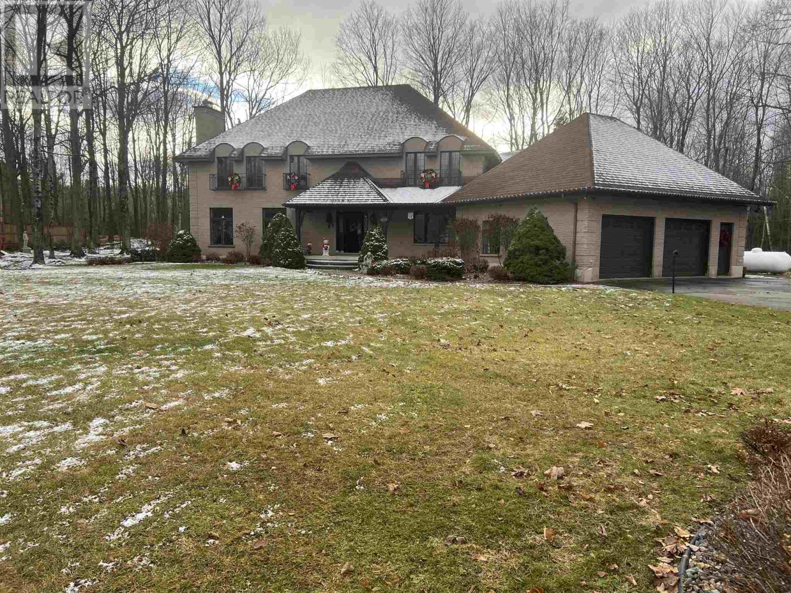 1409 Littleton St, Richard's Landing, Ontario  P0R 1J0 - Photo 2 - SM253289