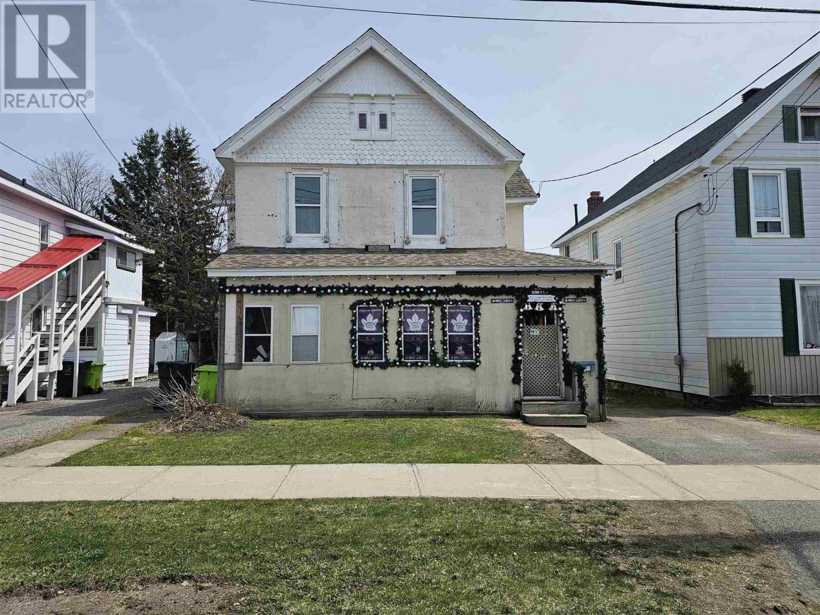 84 Pilgrim St, Sault Ste Marie, Ontario  P6A 3E7 - Photo 1 - SM253288