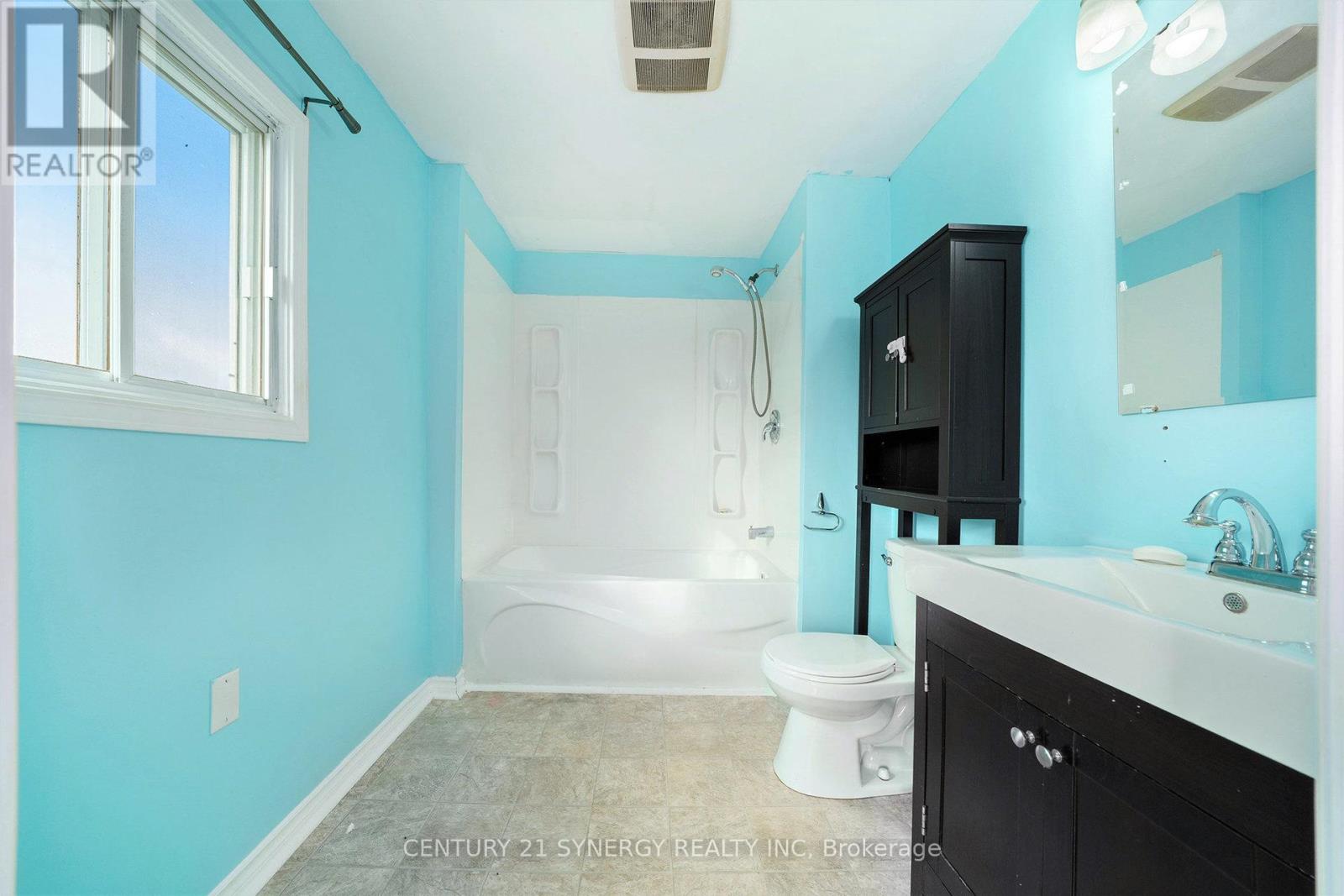 385 Wood Road, Montague, Ontario  K7A 5B8 - Photo 12 - X12554648