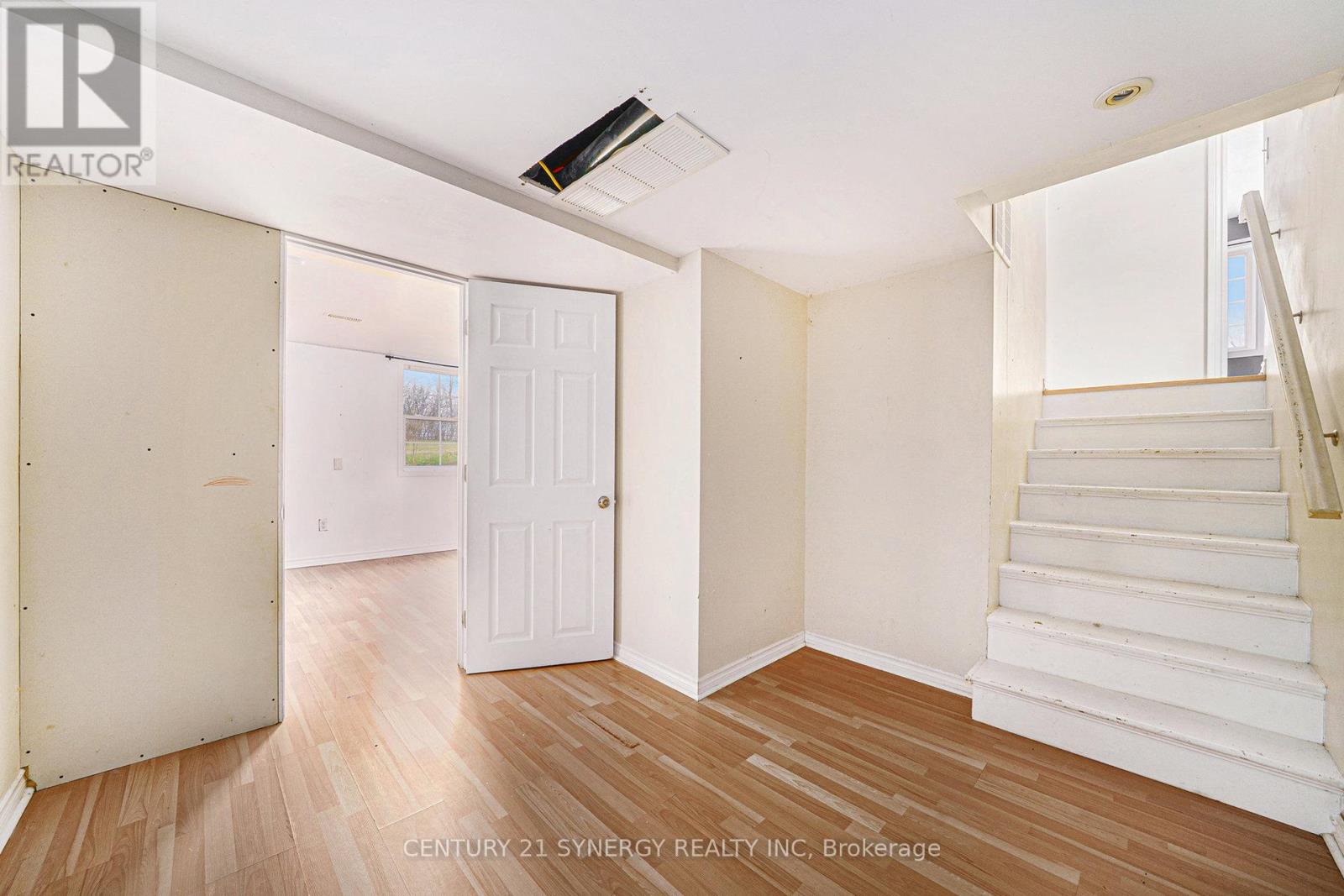 385 Wood Road, Montague, Ontario  K7A 5B8 - Photo 15 - X12554648