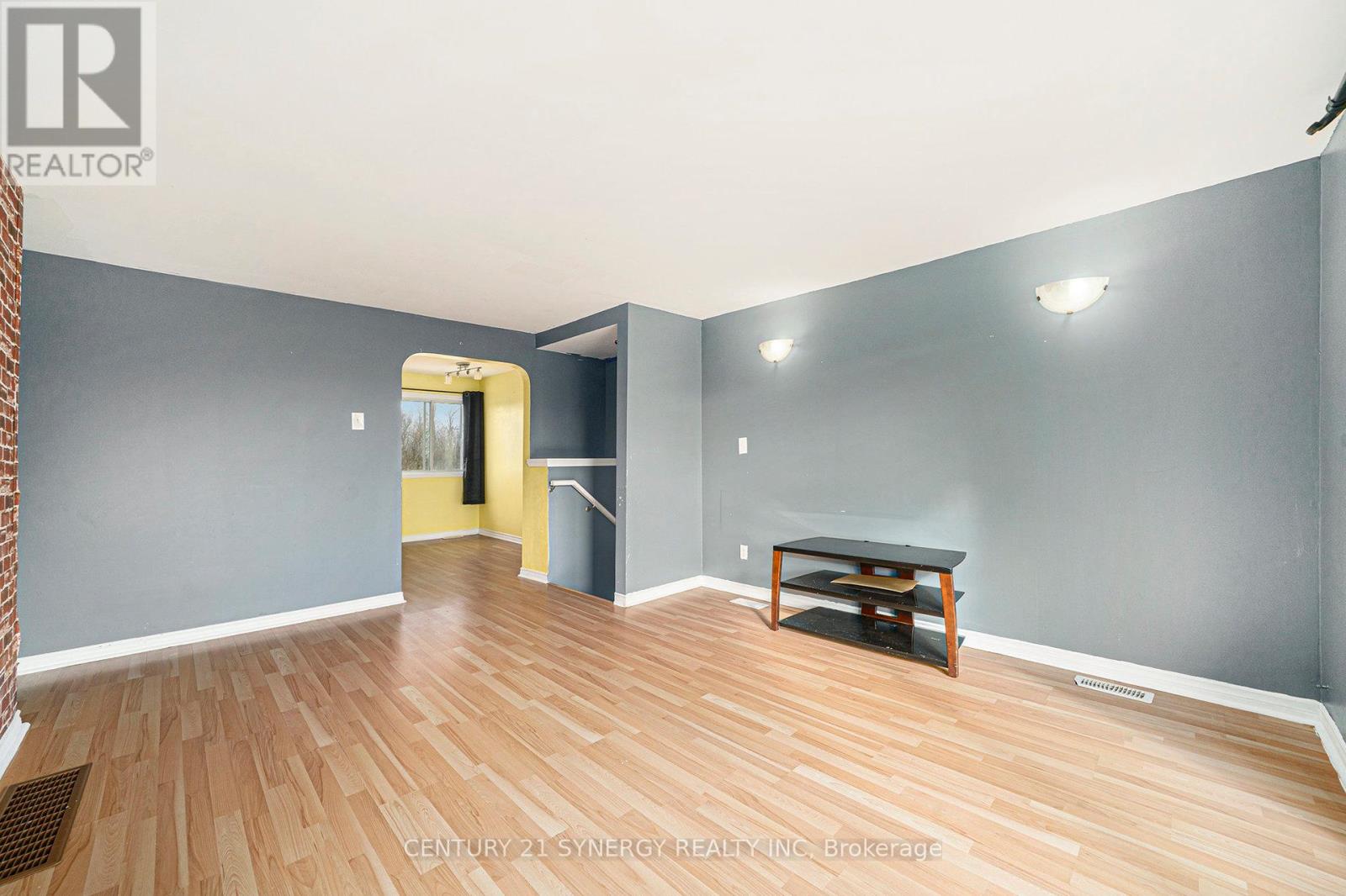 385 Wood Road, Montague, Ontario  K7A 5B8 - Photo 6 - X12554648