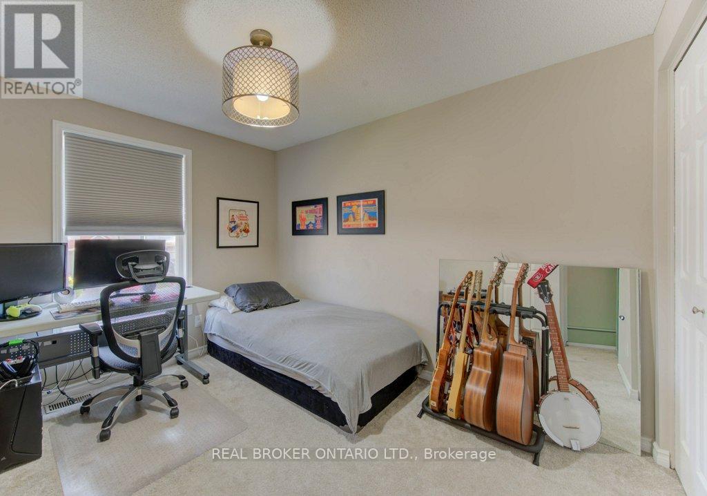 707 Paris Boulevard, Waterloo, Ontario  N2T 2X9 - Photo 24 - X12554306