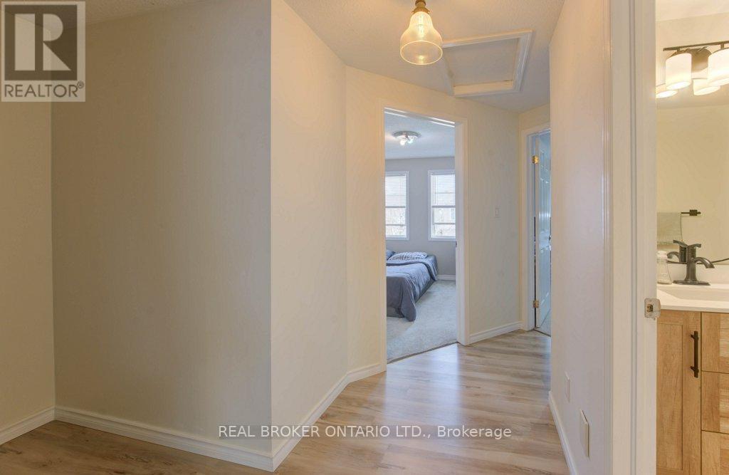 707 Paris Boulevard, Waterloo, Ontario  N2T 2X9 - Photo 28 - X12554306