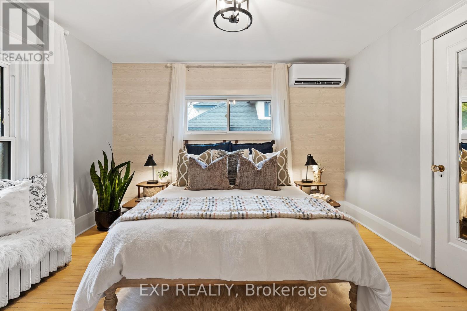 231 Charlotte Street, Port Colborne, Ontario  L3K 3E5 - Photo 18 - X12554374