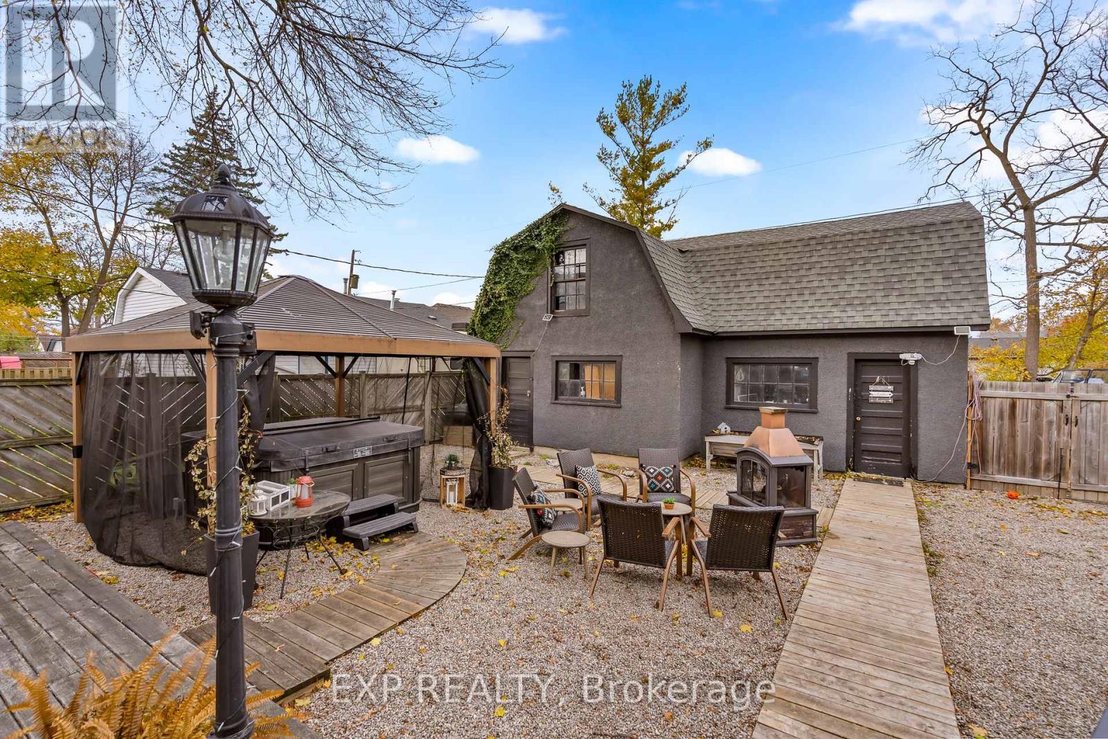 231 Charlotte Street, Port Colborne, Ontario  L3K 3E5 - Photo 31 - X12554374