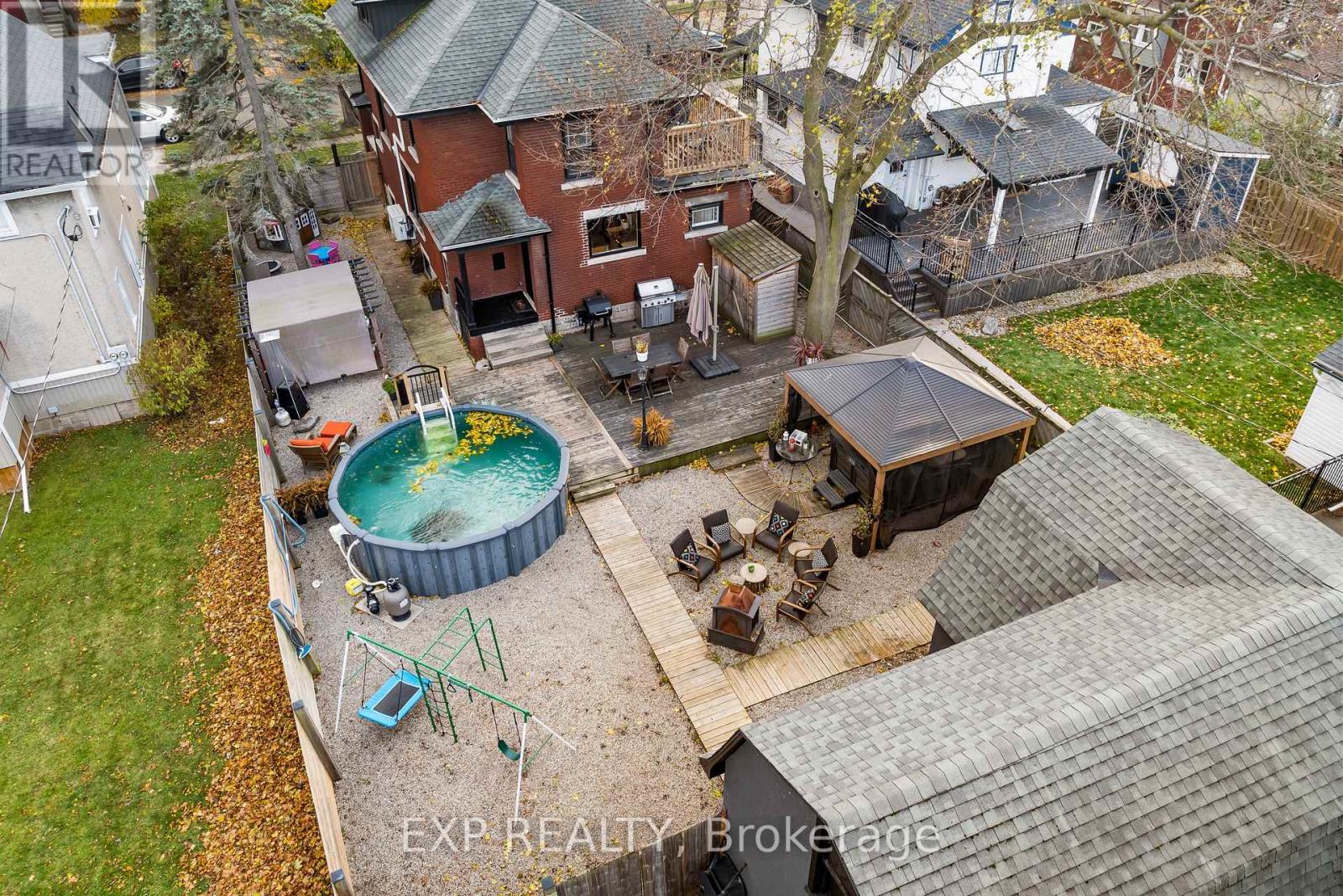 231 Charlotte Street, Port Colborne, Ontario  L3K 3E5 - Photo 33 - X12554374