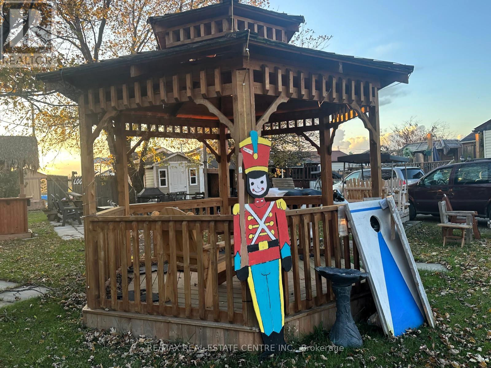 1349 Highway 56 N, Haldimand, Ontario  N3W 1T1 - Photo 36 - X12554386