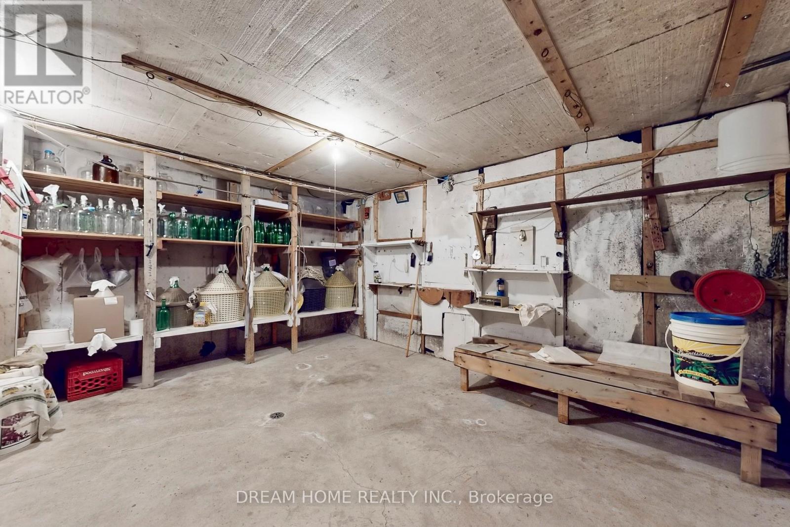 7737 Mount Carmel Boulevard, Niagara Falls, Ontario  L2H 2Y3 - Photo 37 - X12554428