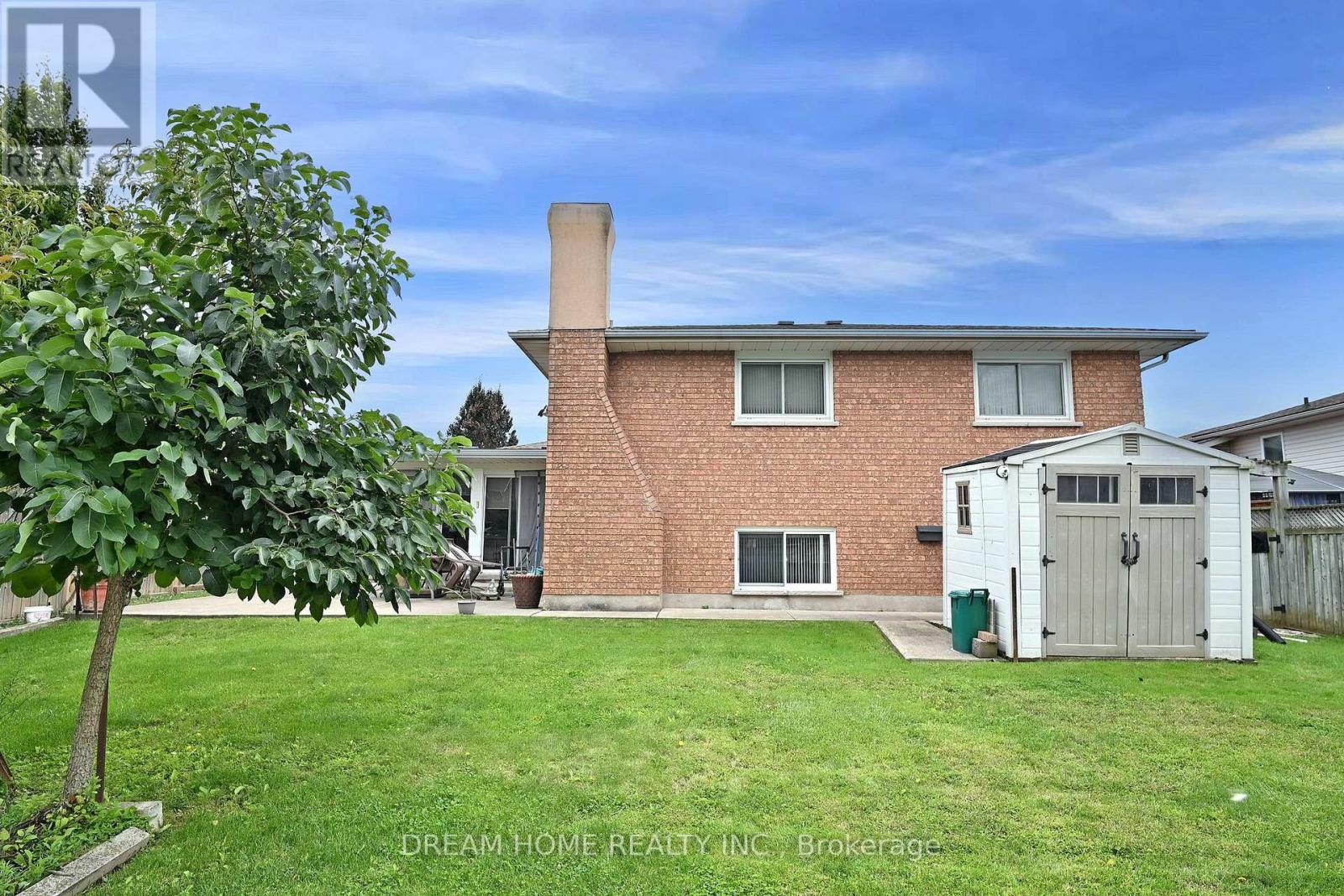 7737 Mount Carmel Boulevard, Niagara Falls, Ontario  L2H 2Y3 - Photo 40 - X12554428
