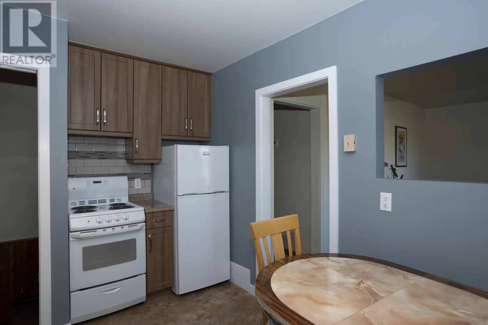 2030 Murray Ave, Thunder Bay, Ontario P7E 5B1 - Photo 12 - TB253498