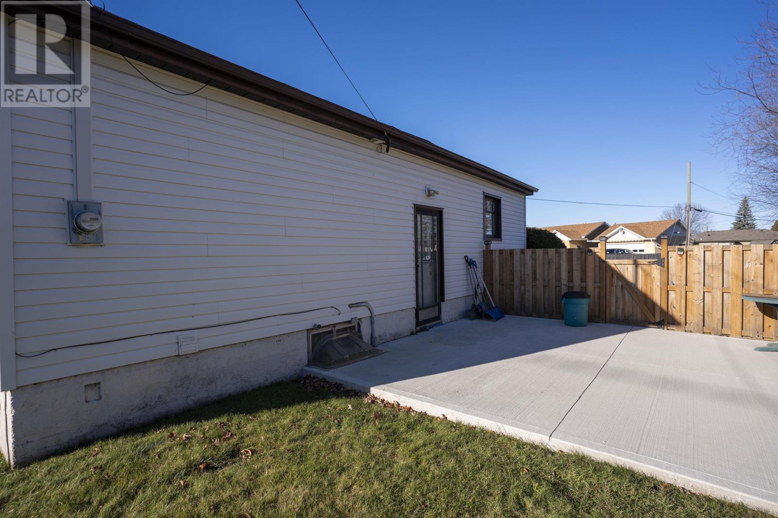 2030 Murray Ave, Thunder Bay, Ontario P7E 5B1 - Photo 23 - TB253498