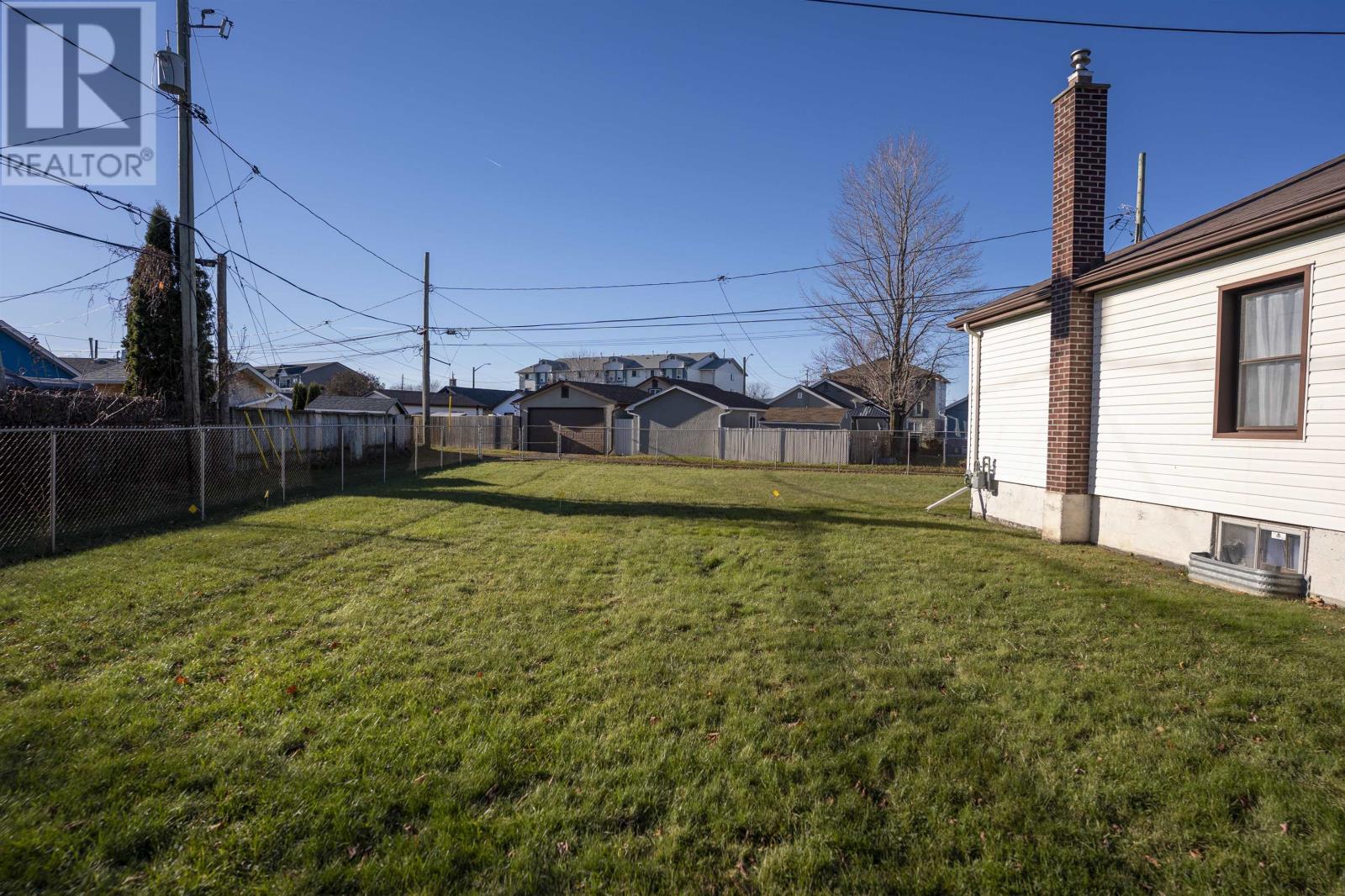 2030 Murray Ave, Thunder Bay, Ontario P7E 5B1 - Photo 24 - TB253498