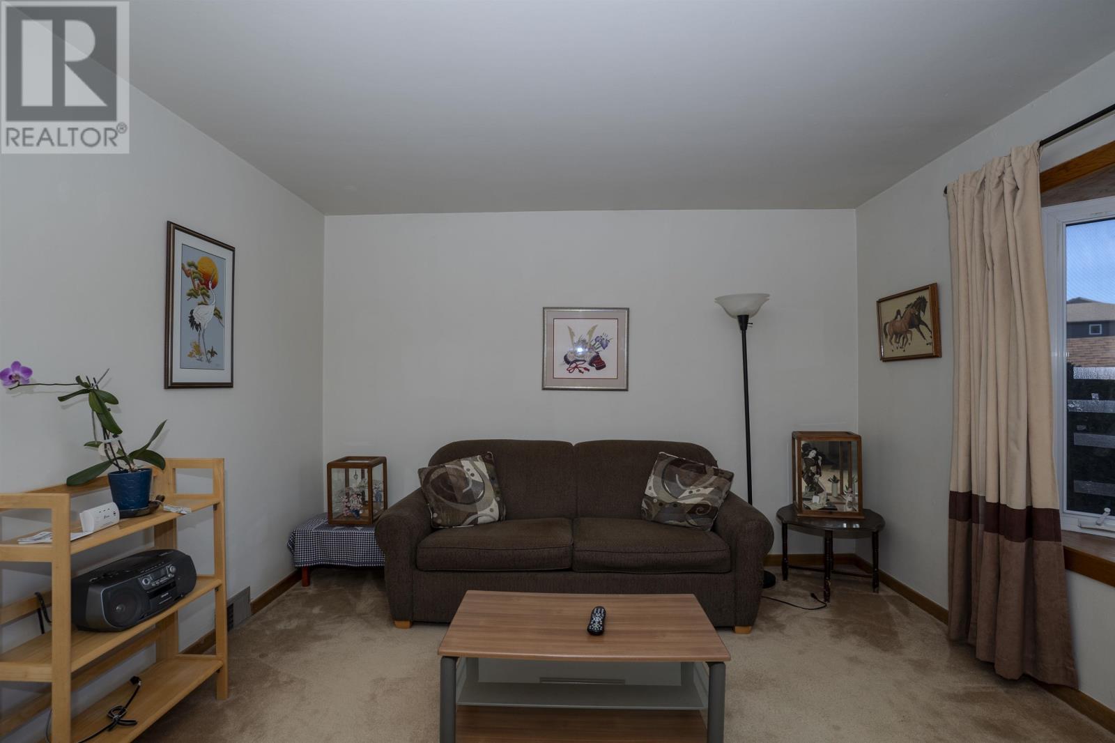 2030 Murray Ave, Thunder Bay, Ontario P7E 5B1 - Photo 3 - TB253498