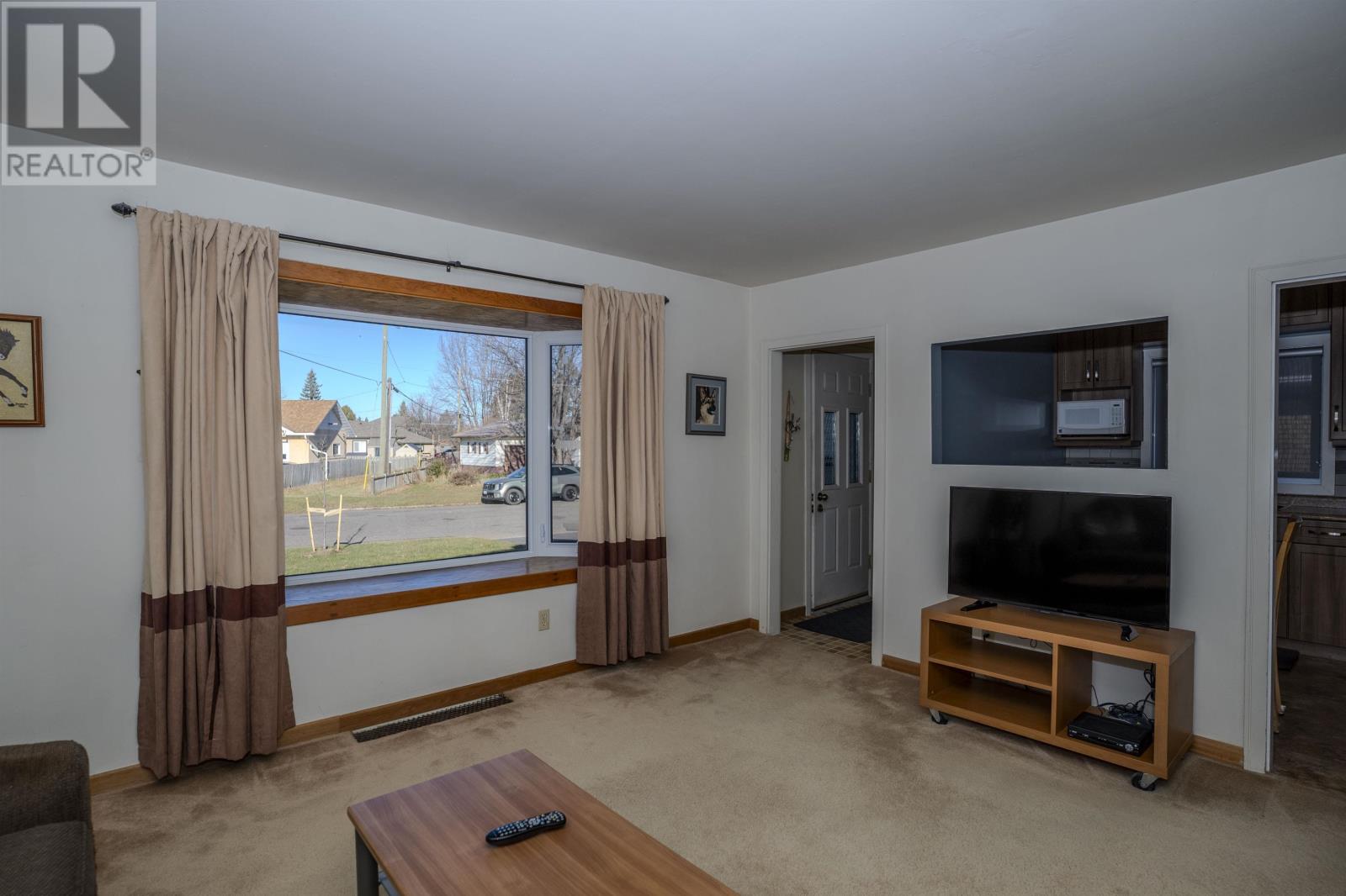 2030 Murray Ave, Thunder Bay, Ontario P7E 5B1 - Photo 6 - TB253498