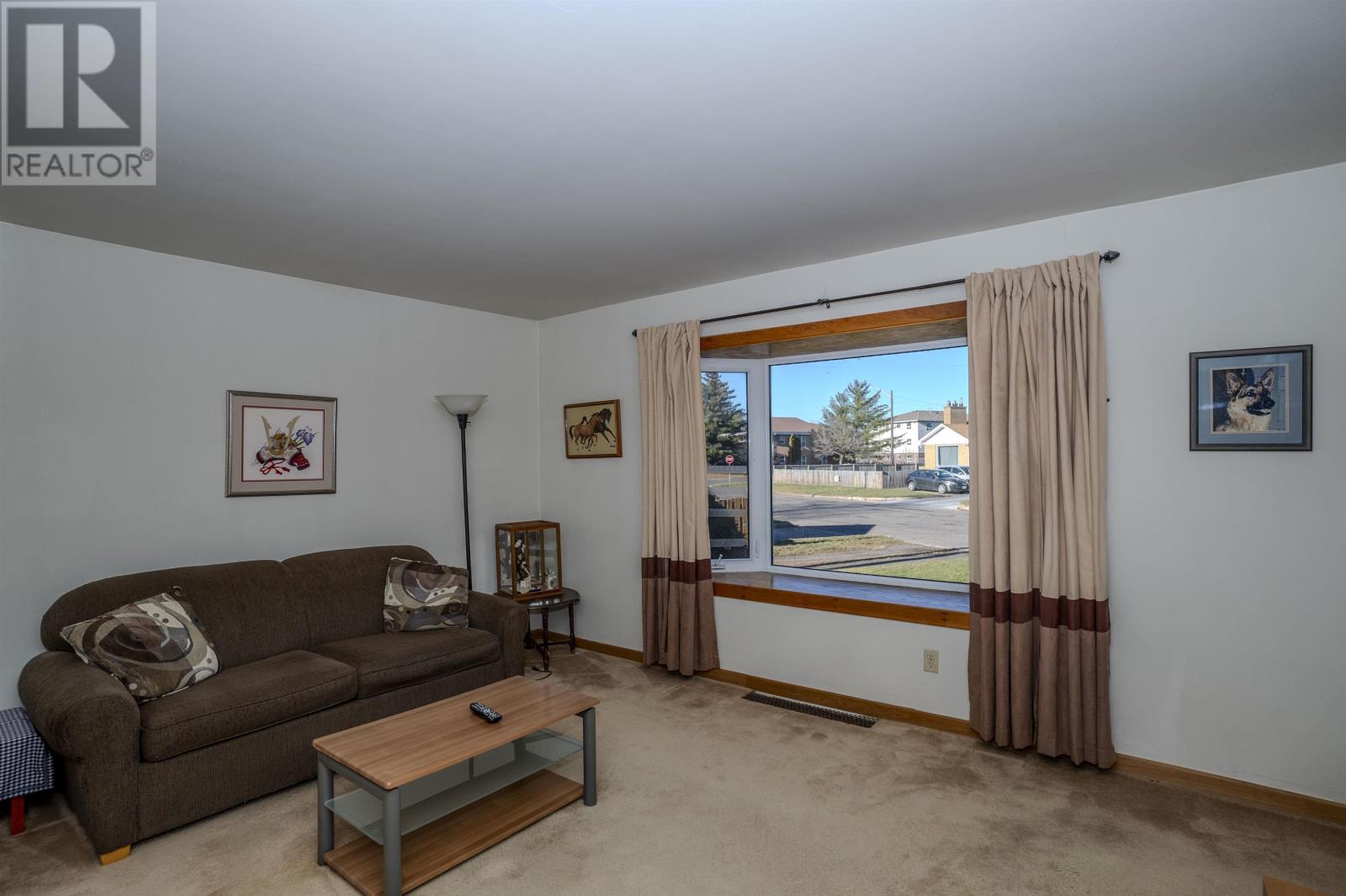 2030 Murray Ave, Thunder Bay, Ontario P7E 5B1 - Photo 7 - TB253498