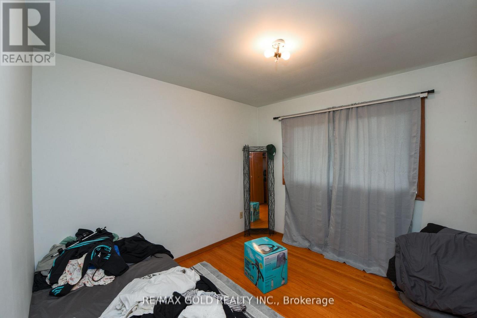 769 Stone Road E, Guelph, Ontario  N1L 1B8 - Photo 33 - X12554450