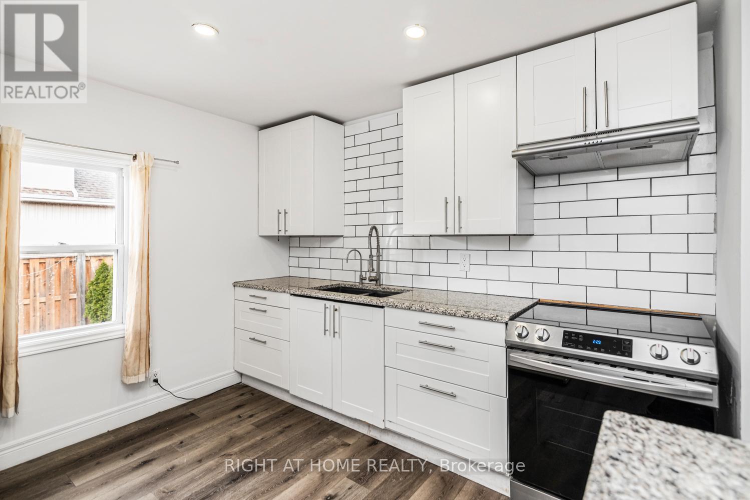 6385 Crawford Street, Niagara Falls, Ontario  L2E 5Y9 - Photo 10 - X12554468