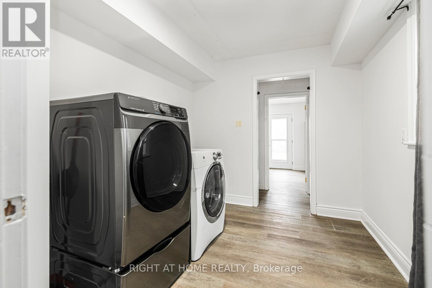 6385 Crawford Street, Niagara Falls, Ontario  L2E 5Y9 - Photo 15 - X12554468