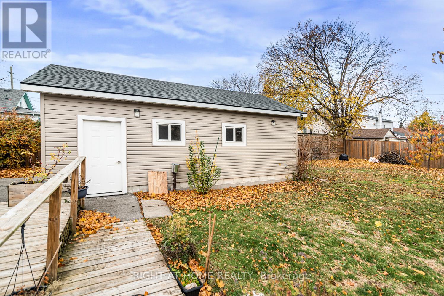 6385 Crawford Street, Niagara Falls, Ontario  L2E 5Y9 - Photo 35 - X12554468