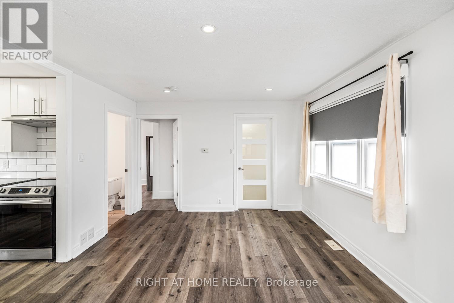 6385 Crawford Street, Niagara Falls, Ontario  L2E 5Y9 - Photo 7 - X12554468