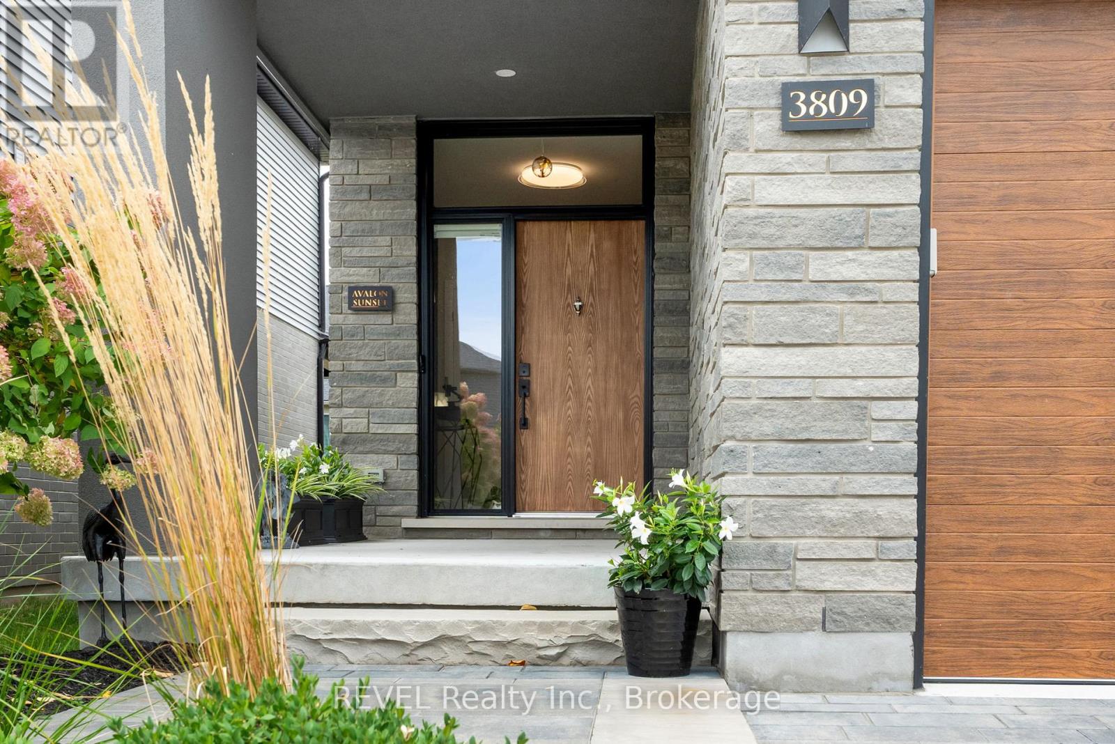 3809 Simpson Lane, Fort Erie, Ontario  L0S 1S0 - Photo 41 - X12554522