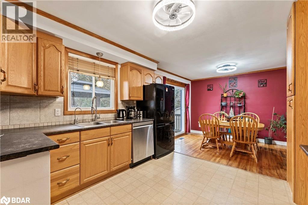 246 Calford Street, Angus, Ontario  L0M 1B0 - Photo 10 - 40787814