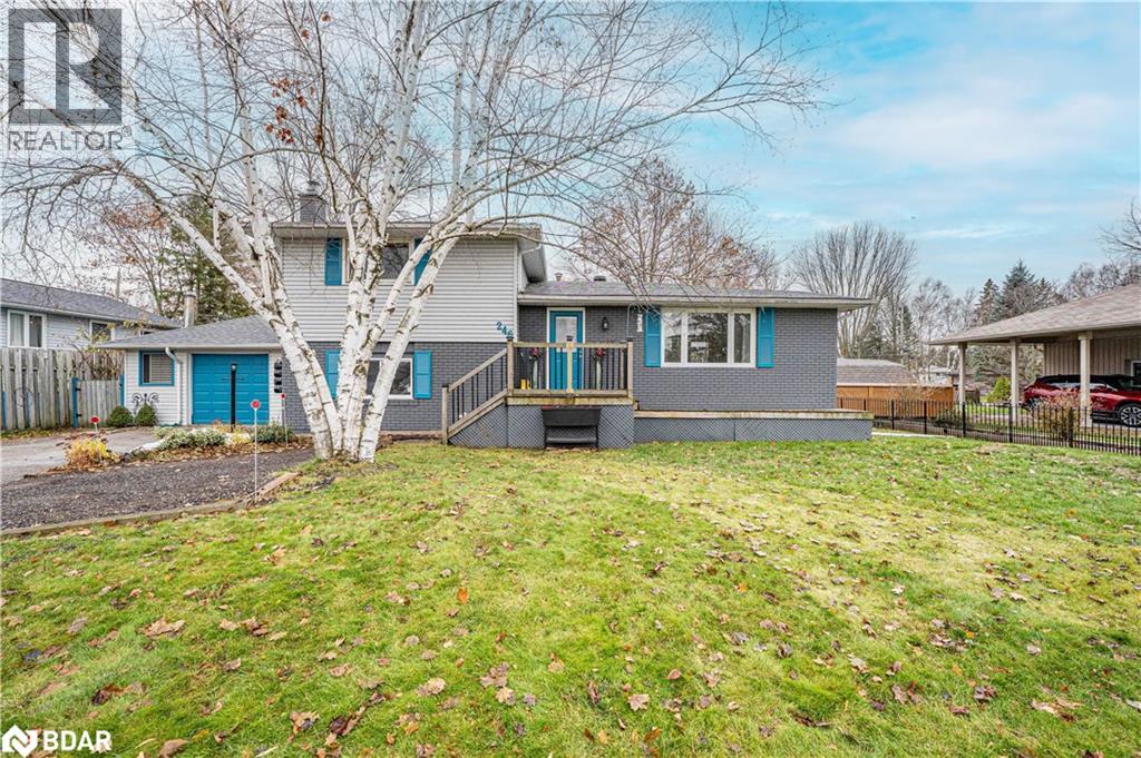 246 Calford Street, Angus, Ontario  L0M 1B0 - Photo 2 - 40787814