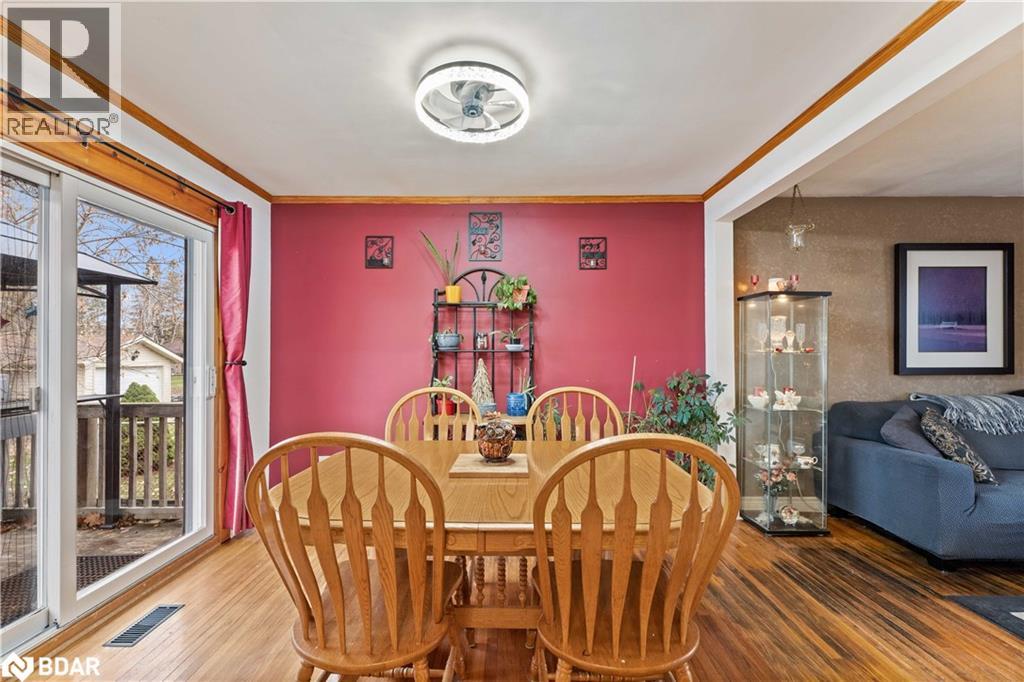 246 Calford Street, Angus, Ontario  L0M 1B0 - Photo 6 - 40787814