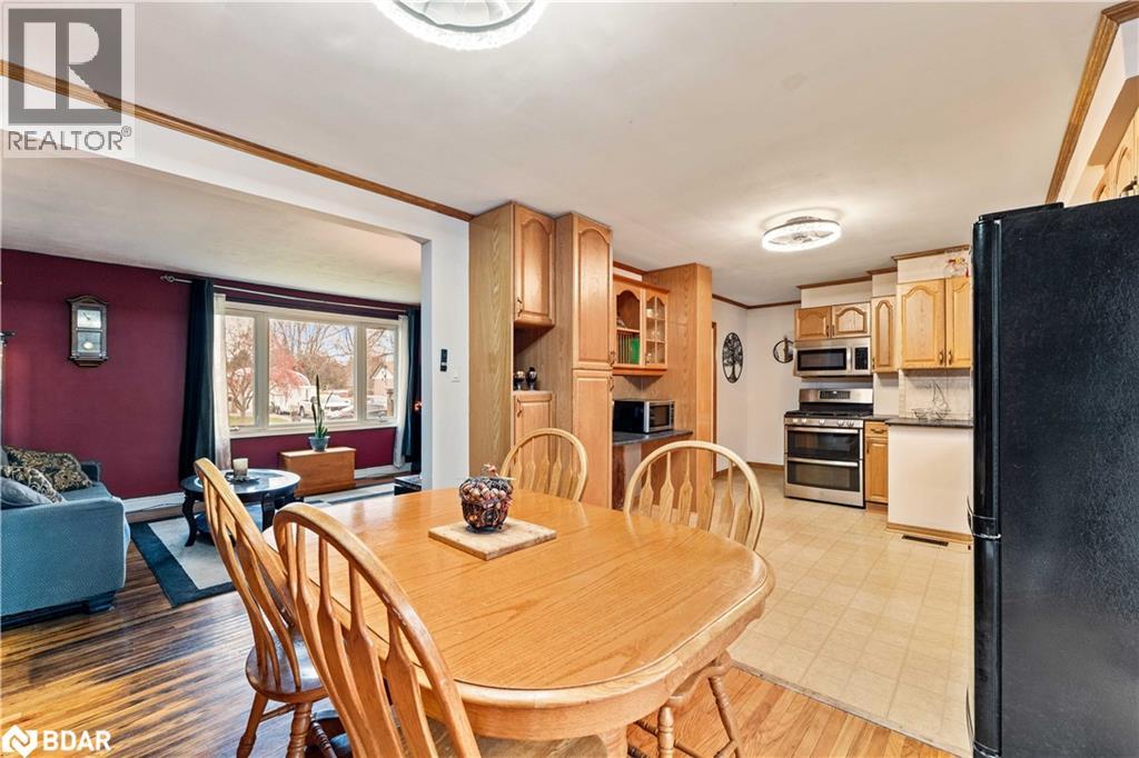 246 Calford Street, Angus, Ontario  L0M 1B0 - Photo 7 - 40787814