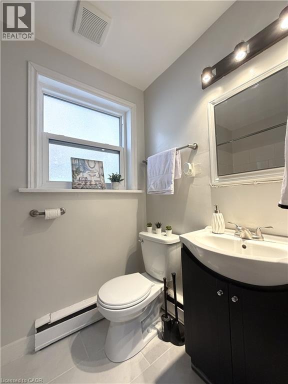 1-24 Gildner Street, Kitchener, Ontario  N2G 2H3 - Photo 10 - 40789027