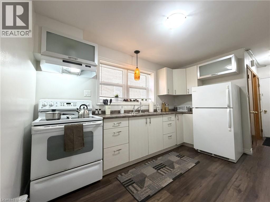 1-24 Gildner Street, Kitchener, Ontario  N2G 2H3 - Photo 2 - 40789027