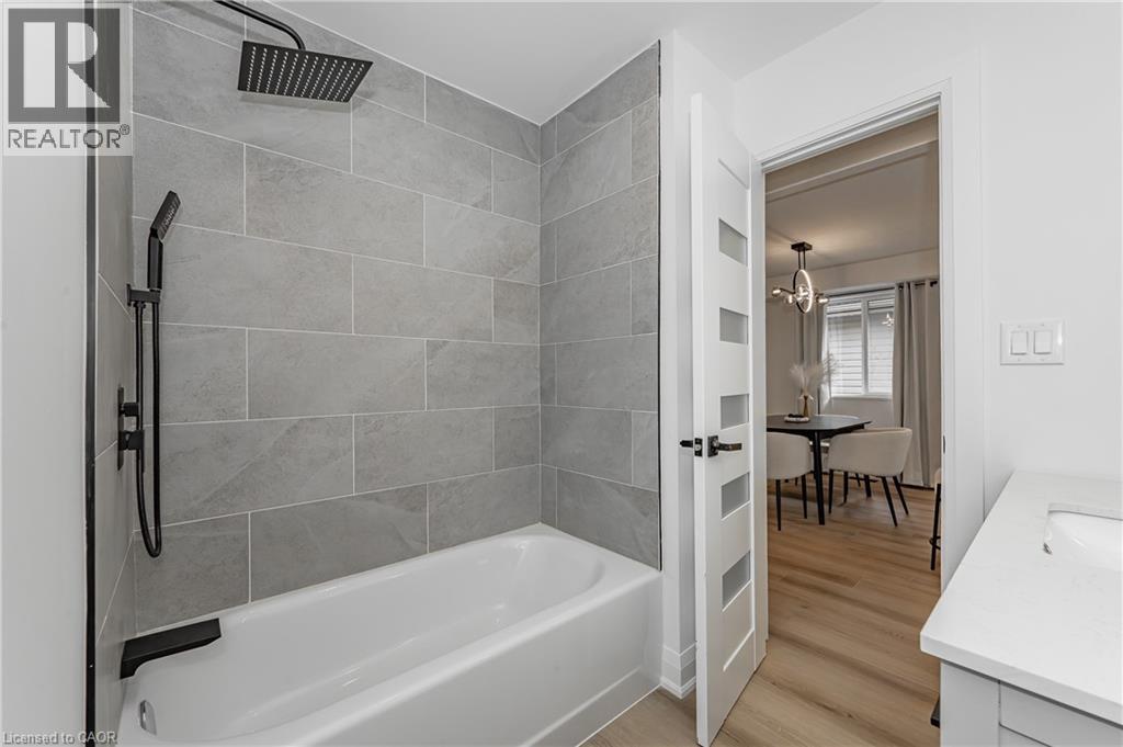 87 Lafayette Drive, St. Catharines, Ontario  L2N 6C5 - Photo 26 - 40788837