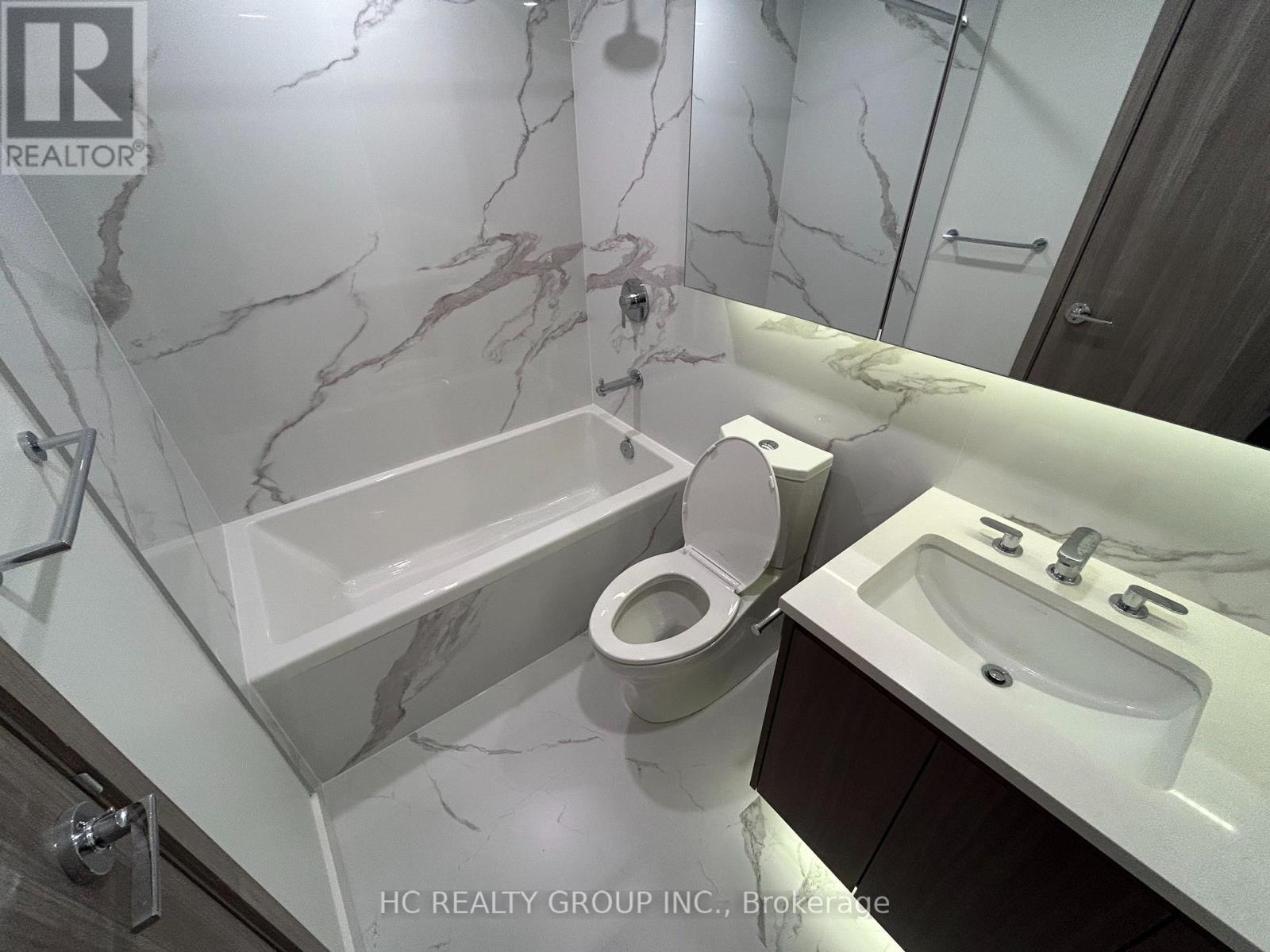 815 - 1 Concord Cityplace Way, Toronto, Ontario  M5V 0X3 - Photo 16 - C12554054