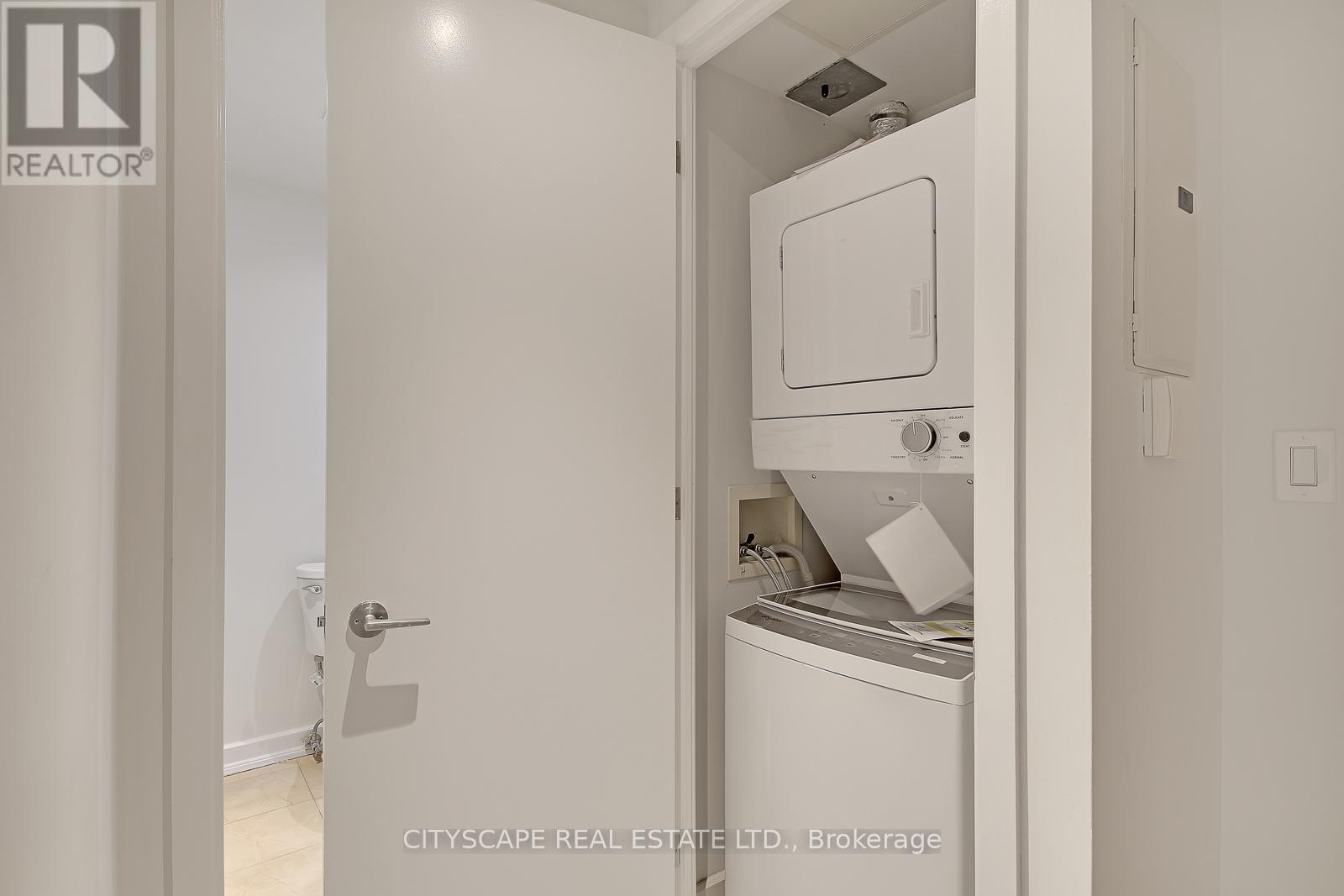 530 - 36 Blue Jays Way, Toronto, Ontario M5V 3T3 - Photo 17 - C12549282