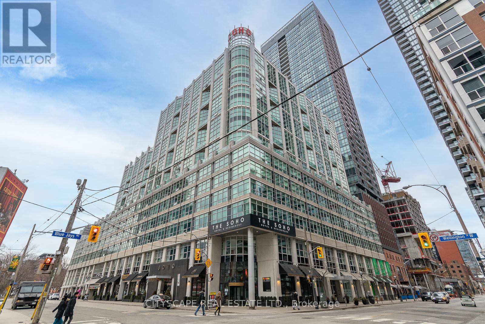 530 - 36 BLUE JAYS WAY, Toronto, Ontario